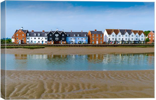 Wivenhoe waterfront Canvas Print by Gary Eason