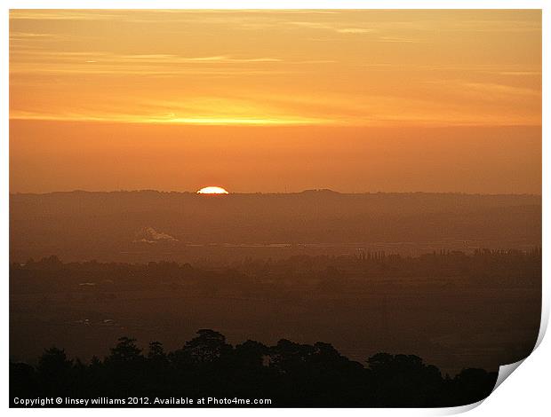 Sunrise over Leicestershire Print by Linsey Williams