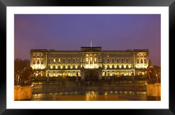 Buckingham Palace Night Framed Mounted Print by David French