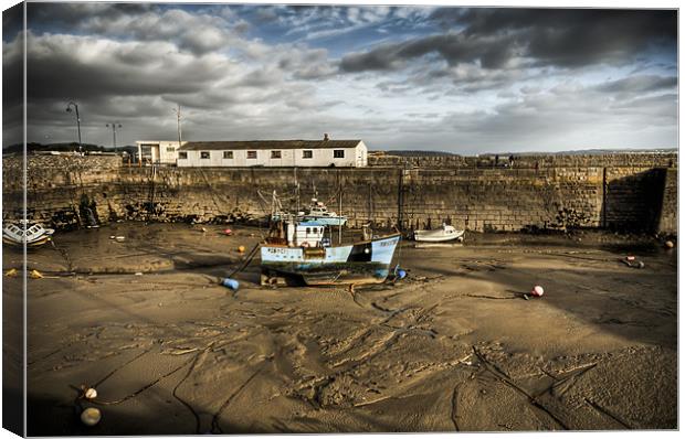 Awaiting The Tide Canvas Print by Steve Purnell