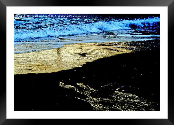 Evening sunlight on sand Framed Mounted Print by Linda Gamston