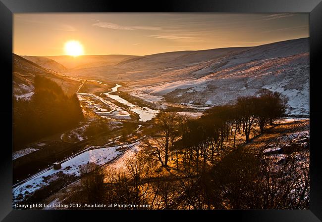 Claerwen sunrise Elan Valley. Framed Print by Ian Collins