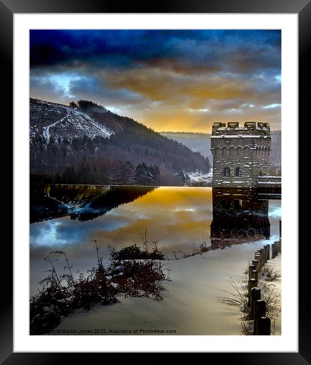 Winter comes to Howden Framed Mounted Print by K7 Photography
