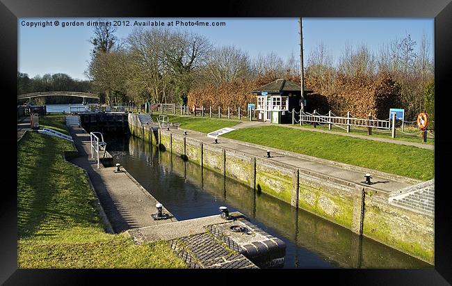 Temple lock on the thames Framed Print by Gordon Dimmer