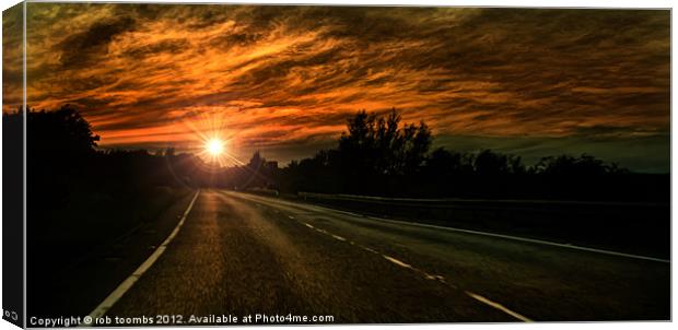 SUNSET DRIVE Canvas Print by Rob Toombs