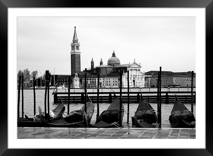 Gondolas and San Giorgio Maggiore, Venice Framed Mounted Print by Linda More