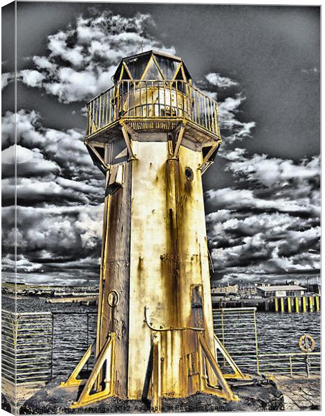 Ardrossan Lighthouse Canvas Print by Fiona Messenger