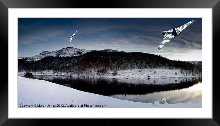 Return Run Framed Mounted Print by K7 Photography