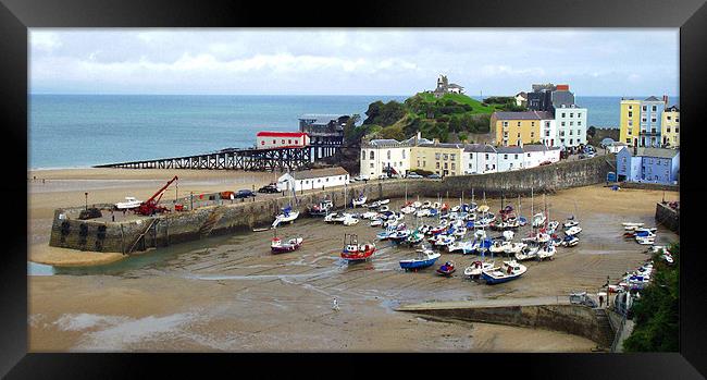 Tenby harbour Framed Print by Geoff Phillips