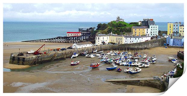 Tenby harbour Print by Geoff Phillips