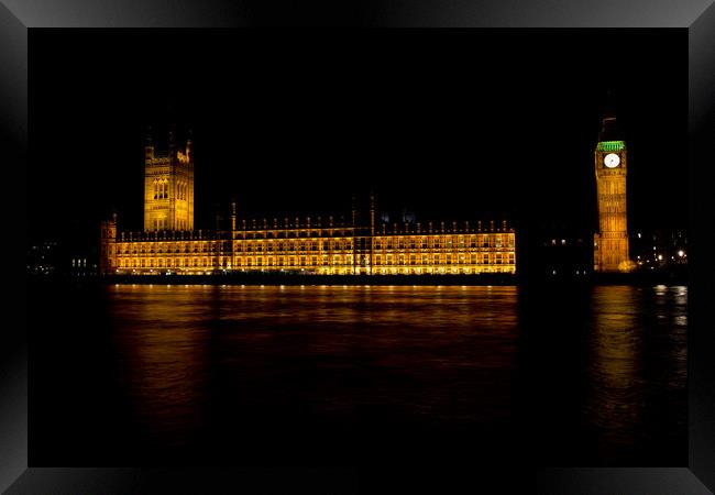 Houses Of Parliament Framed Print by David Pyatt