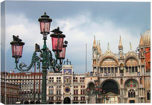 Ornate Streetlamps, Piazza San Marco, Venice Canvas Print by Linda More