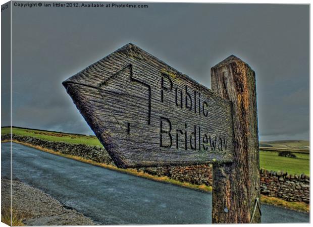 Pendle Hill Bridleway Sign Canvas Print by ian littler