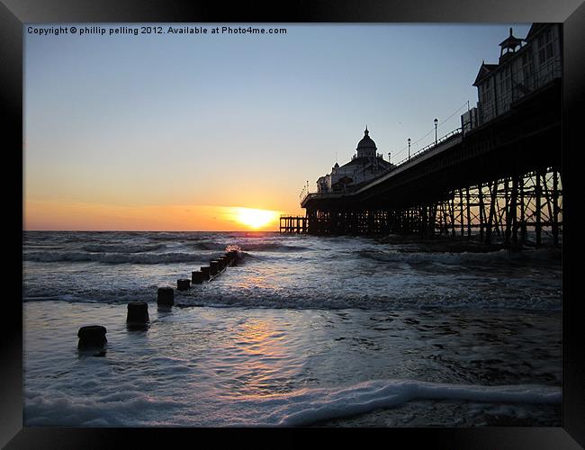 Piers End Framed Print by camera man
