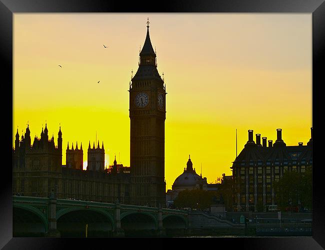 BIG BEN ON SUNSET Framed Print by radoslav rundic