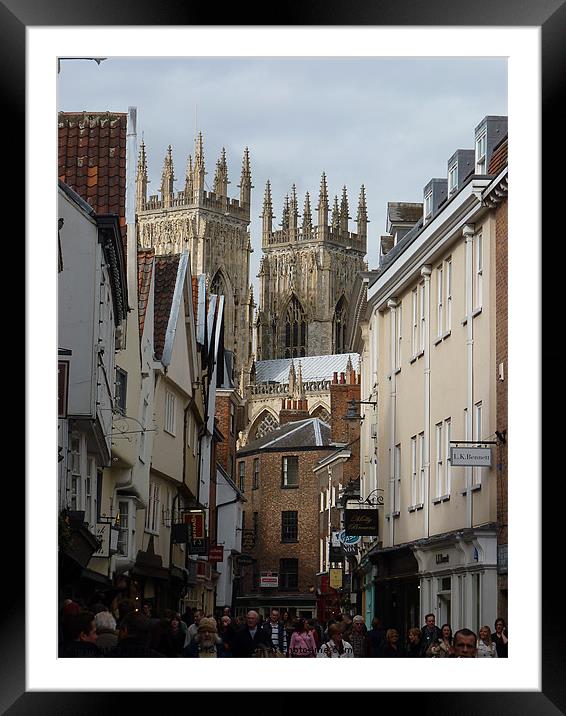 Petergate to York Minster Framed Mounted Print by Robert Gipson