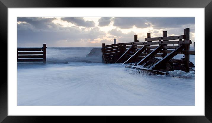 Happisburgh Tide Framed Mounted Print by Simon Wrigglesworth