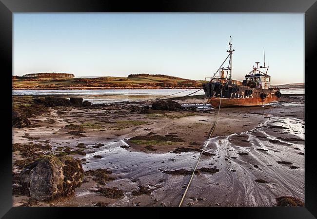 Ross Bay Shipwreck Scotland Framed Print by Derek Beattie