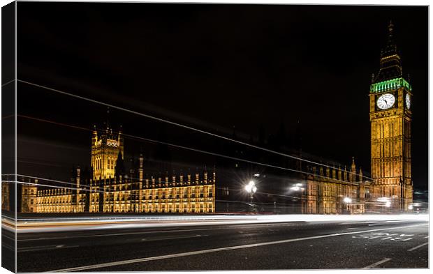 Parliament at night Canvas Print by Vinicios de Moura