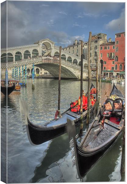 Venice Gondalos at Rialto Bridge Canvas Print by Martin Williams