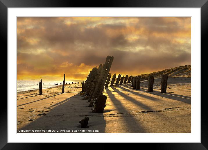 Sunset at Spurn Point Framed Mounted Print by Rick Parrott