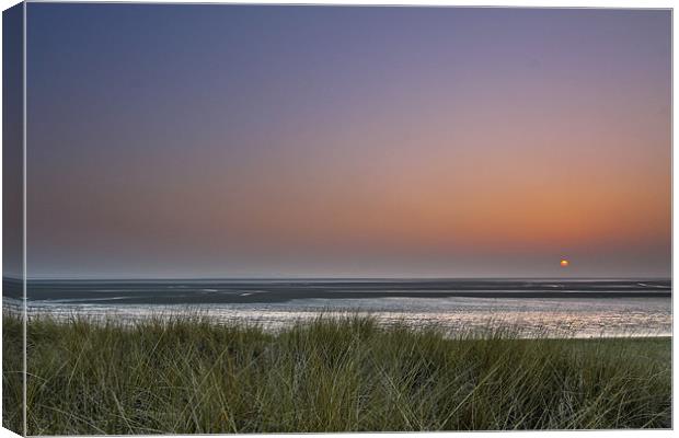 Sunset South Wales Canvas Print by Jennie Franklin
