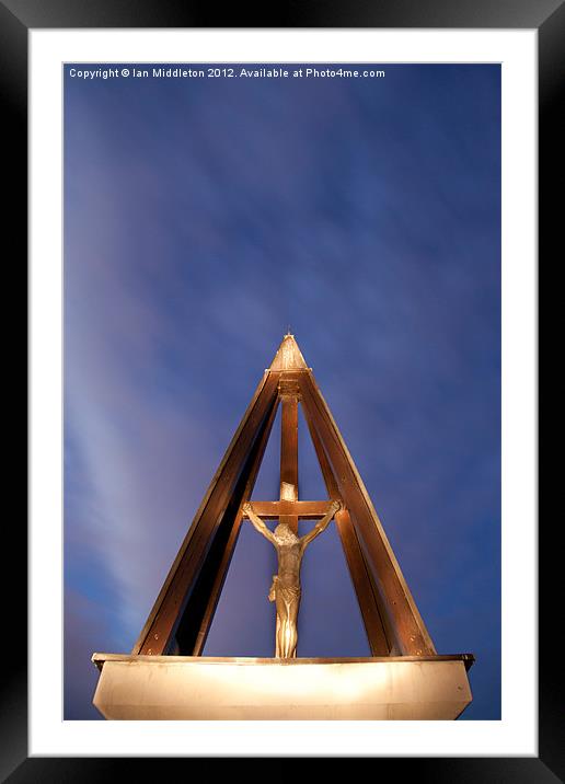 Against the sky Framed Mounted Print by Ian Middleton