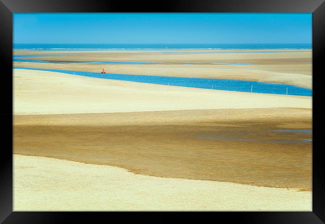 Sands of Wells Framed Print by Stephen Mole