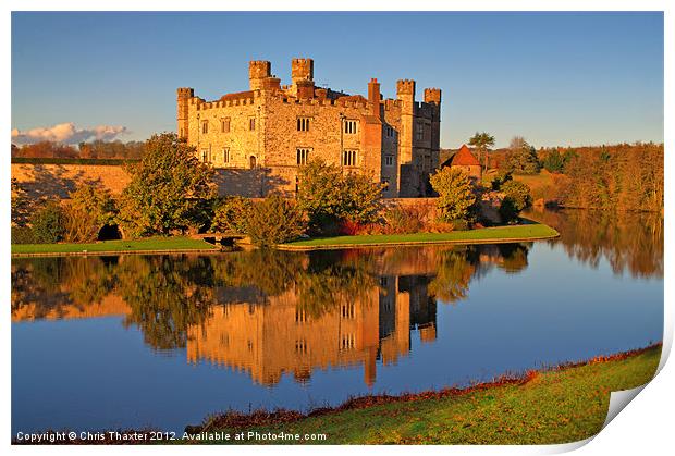 Leeds Castle in Autumn Print by Chris Thaxter