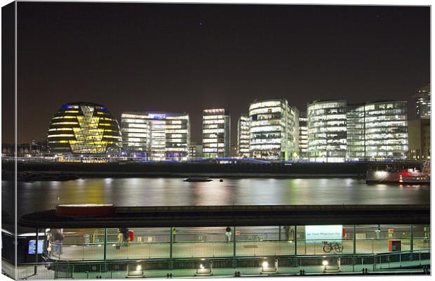 GLA Greater London Authority offices Canvas Print by David French