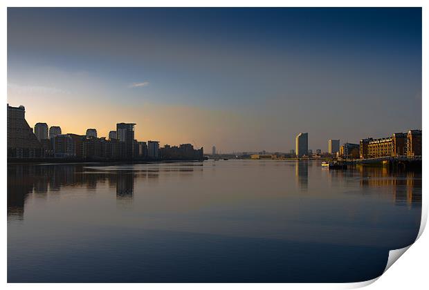 Canvas Sunrise over the Thames Print by Jack Jacovou Travellingjour