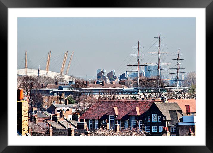 O2 and Cutty Sark Framed Mounted Print by Karen Martin
