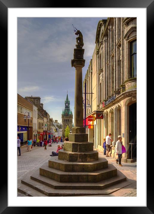 Mercat Cross and City Chambers Framed Mounted Print by Tom Gomez