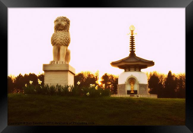 Peace Pagoda Milton Keynes 2 Framed Print by Dan Davidson
