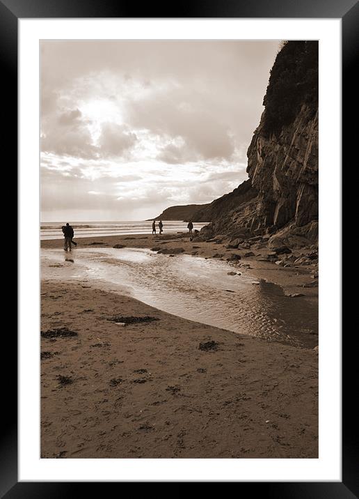 Caswell Beach, Framed Mounted Print by holli abraham