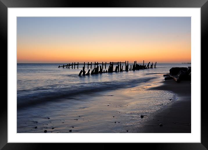 Sunrise at Happisburgh Framed Mounted Print by Fiona Geldard