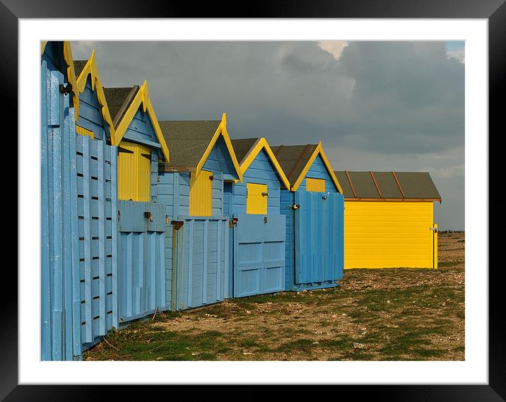 Littlehampton Beach Huts Framed Mounted Print by graham young