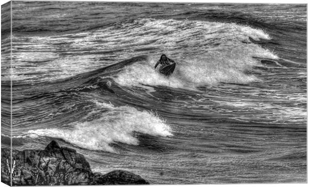 Breaking Waves. Canvas Print by paul cowles