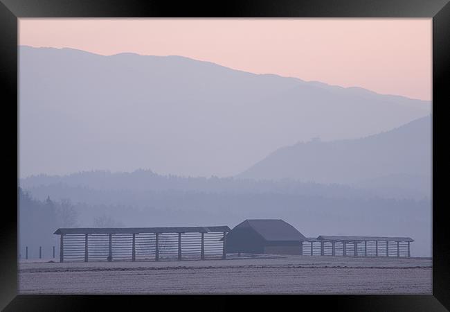 Winter sunrise Framed Print by Ian Middleton