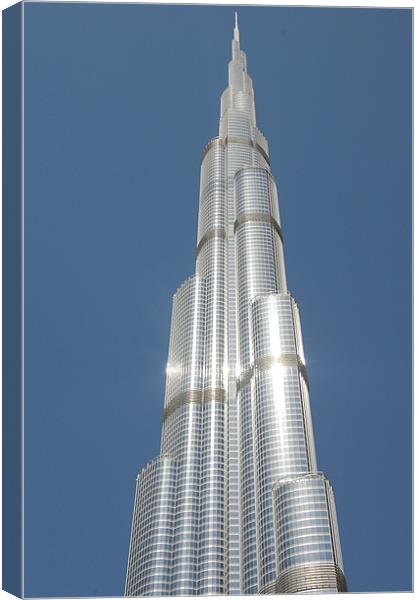 Burj Khalifa Dubai Canvas Print by alistair phillips