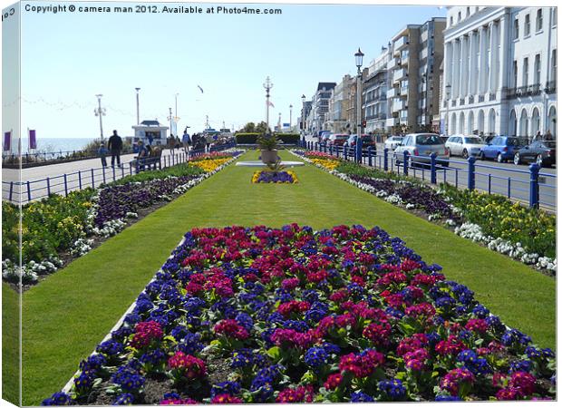 Seafront Gardens Canvas Print by camera man