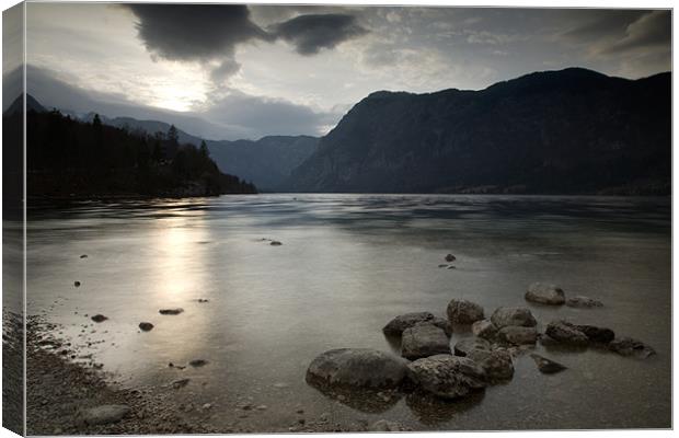 Lake Bohinj at dusk Canvas Print by Ian Middleton