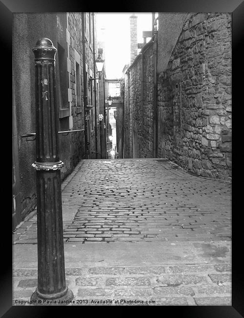 Edinburgh Alley Framed Print by Paula Jardine