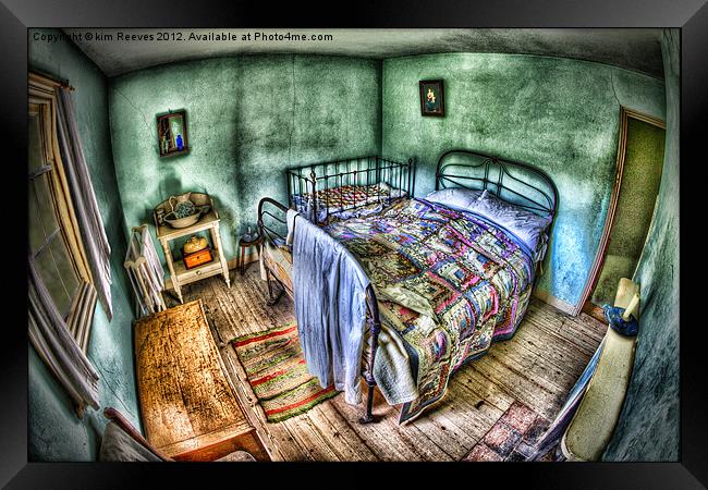 whitakers bedroom Framed Print by kim Reeves