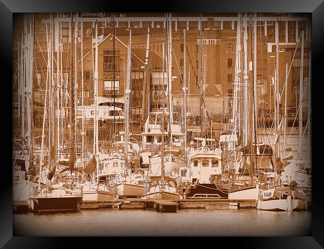 boats Framed Print by sue davies