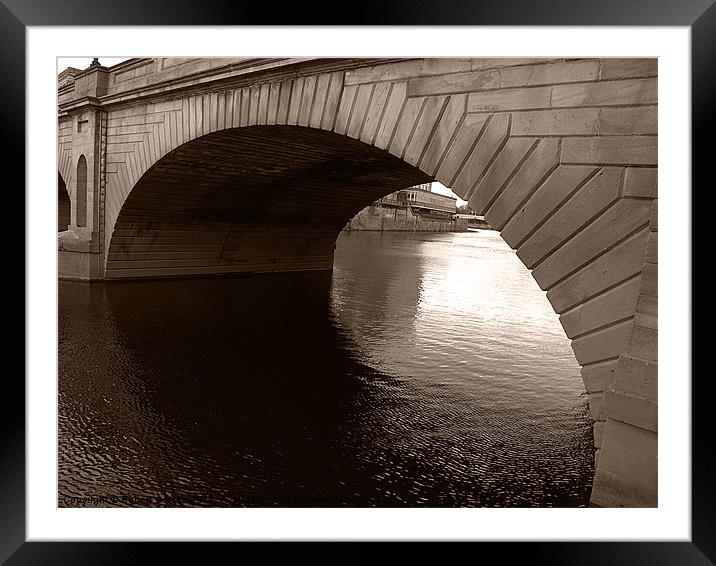 Ouse Bridge across the river Ouse in York. Framed Mounted Print by Robert Gipson