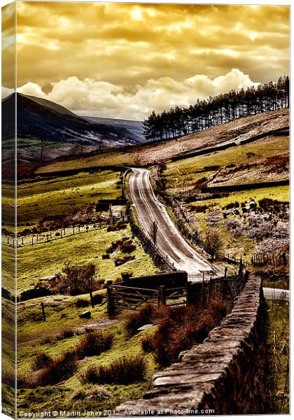 Road to the Hills Canvas Print by K7 Photography