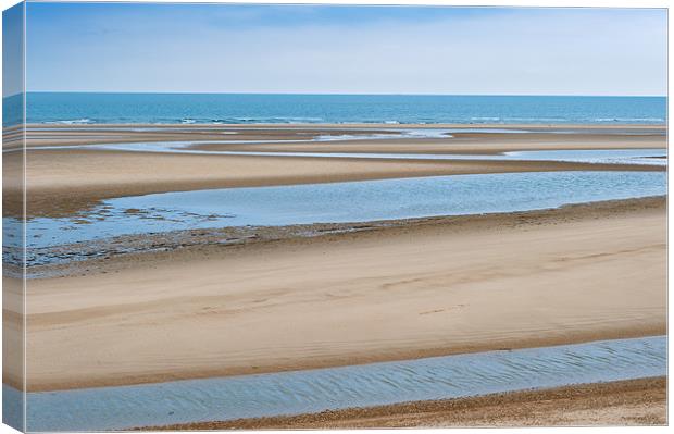 Low Tide at Burnham Overy Beach Canvas Print by Stephen Mole