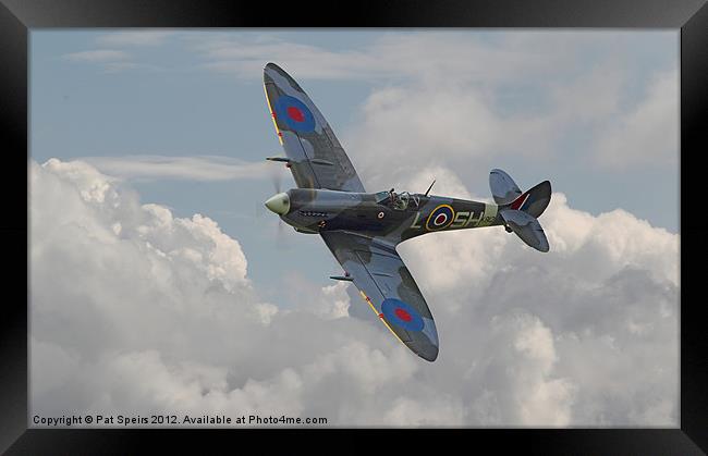 Spitfire Elegance Framed Print by Pat Speirs