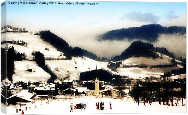 Mayrofen Ski Resort, Austria Canvas Print by Hannah Morley